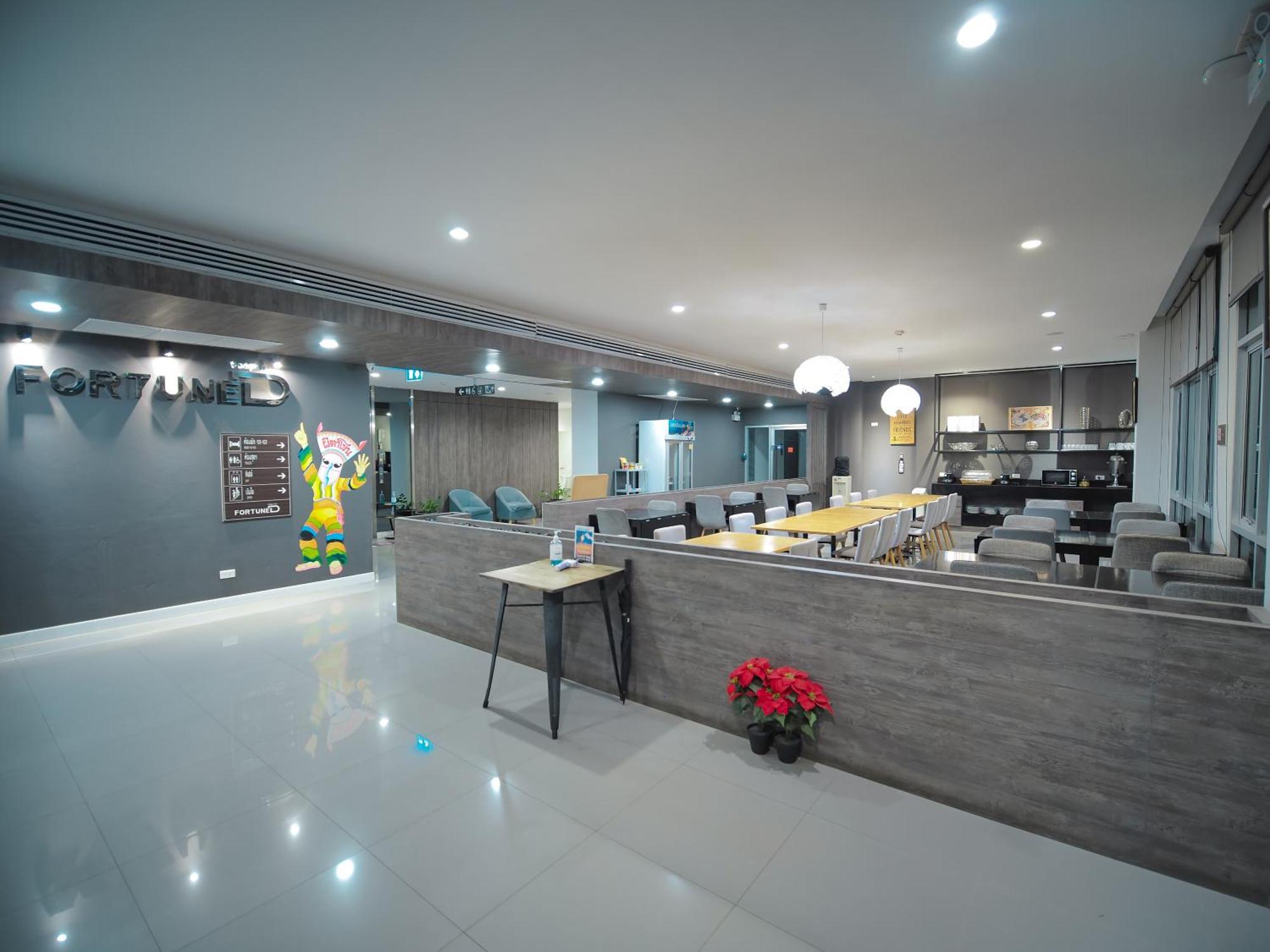 Fortune D Hotel Loei Exterior foto